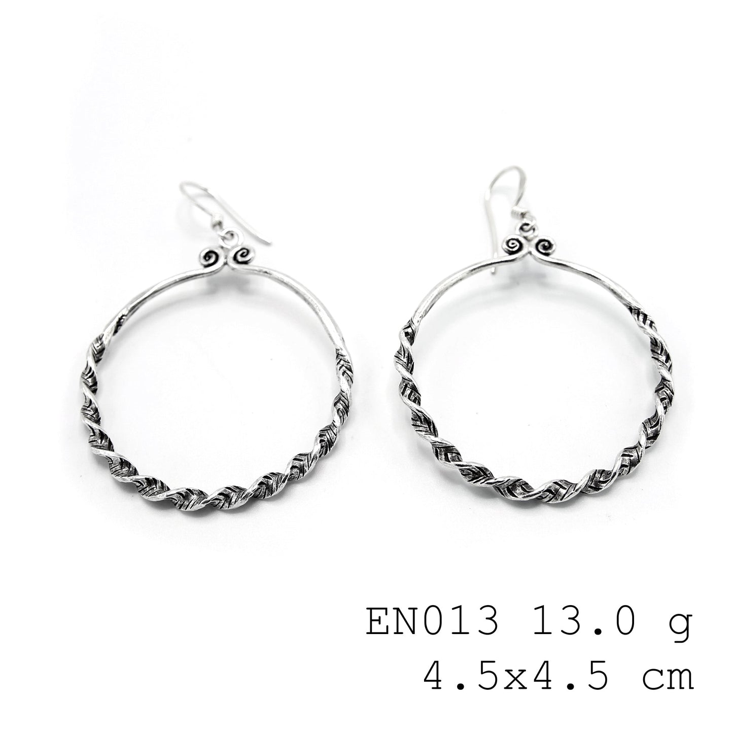 Pure silver luxury: Get your unique handmade silver earrings today.