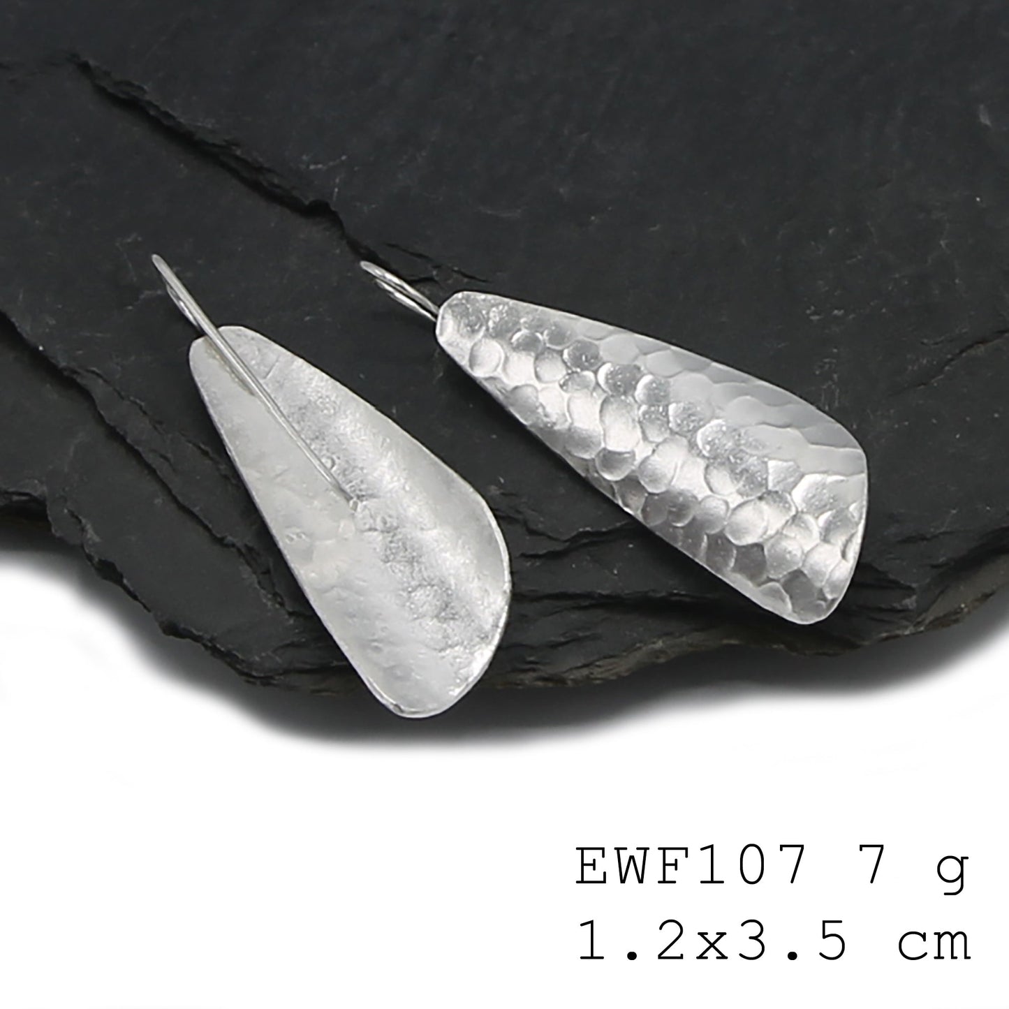 The wait is over: White sheet silver earrings are back!