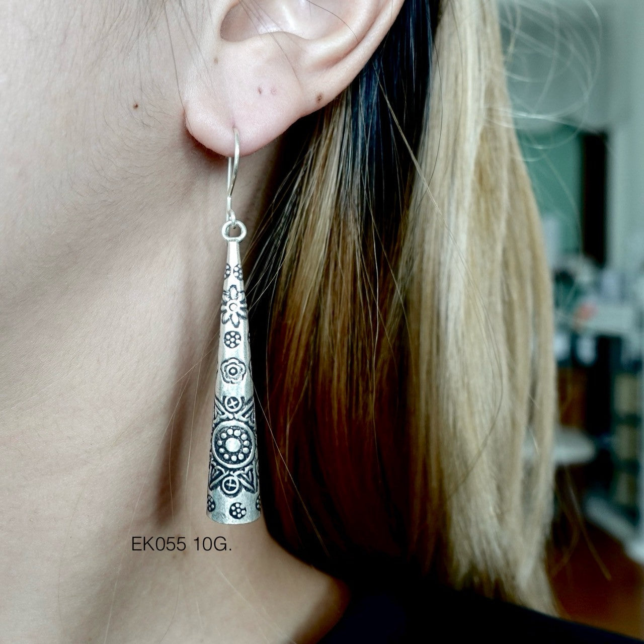 Pure silver. Pure style. Earrings.