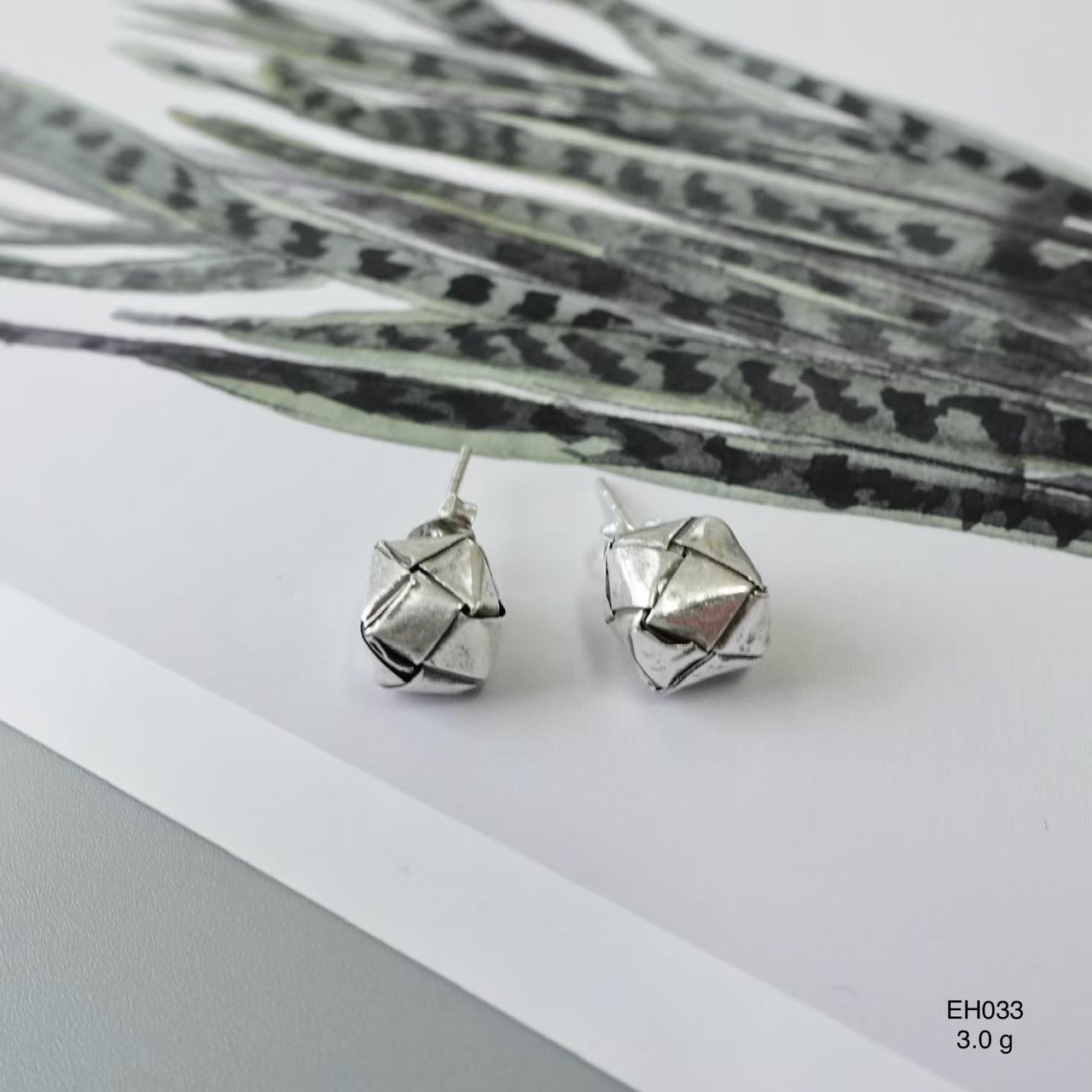 Unique 98-99% pure silver earrings. handmade silver jewelry Thailand