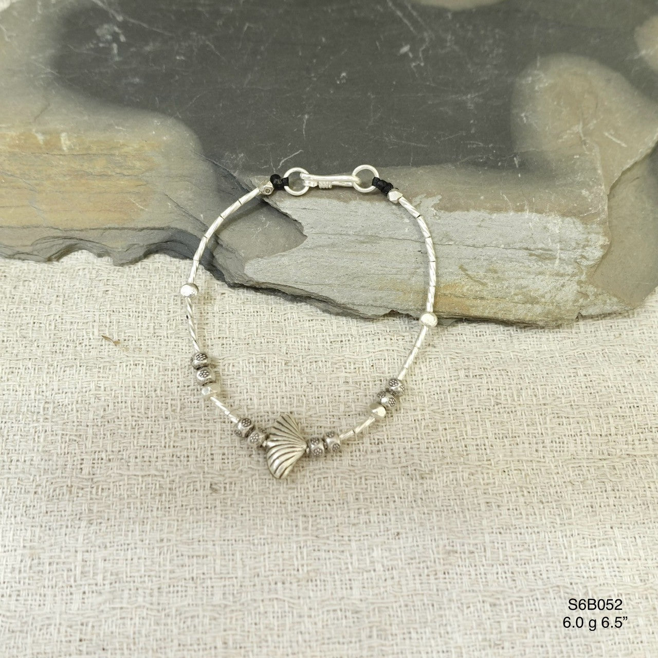 Fresh on the site! Must-see silver bracelet.