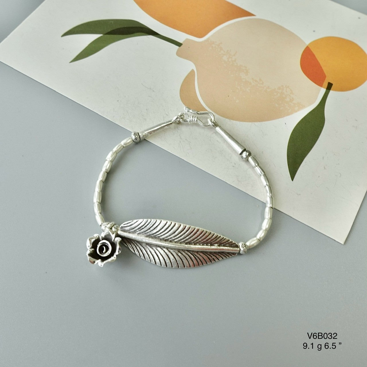 Elegant Silver Bracelet – Ideal Romantic Gift