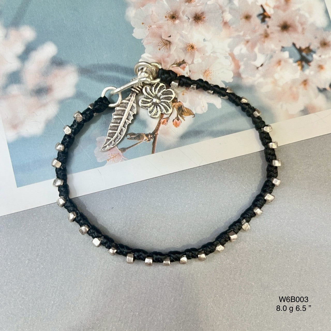 Luxury meets savings – silver bracelet on sale now!