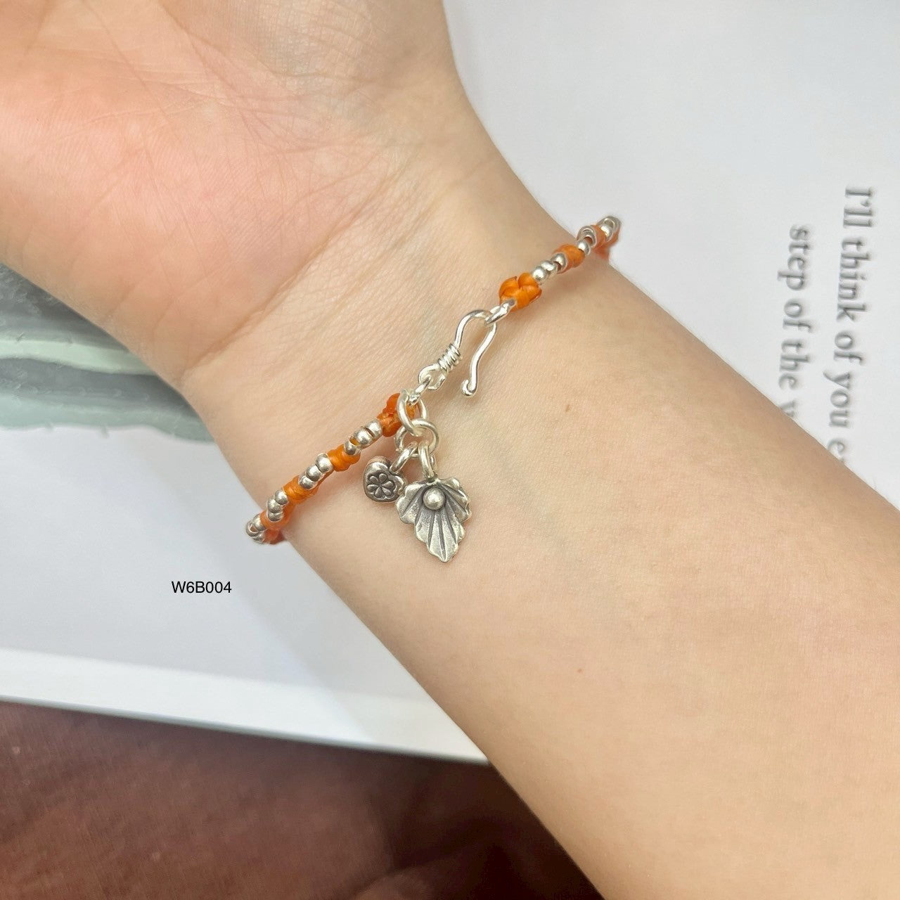 Minimalist silver bracelet, maximum style – and it's on sale!