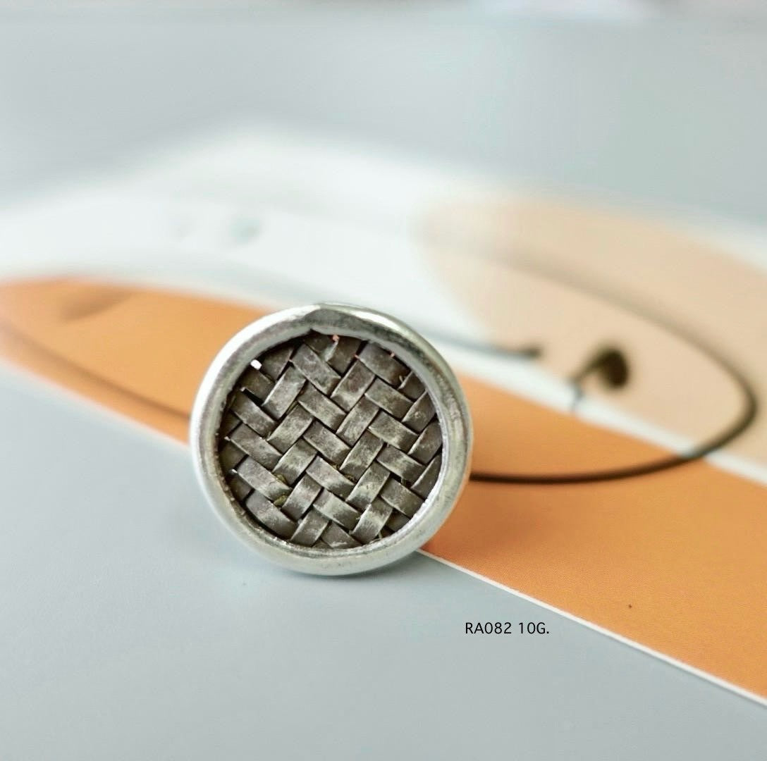 Shine with pure silver ring.