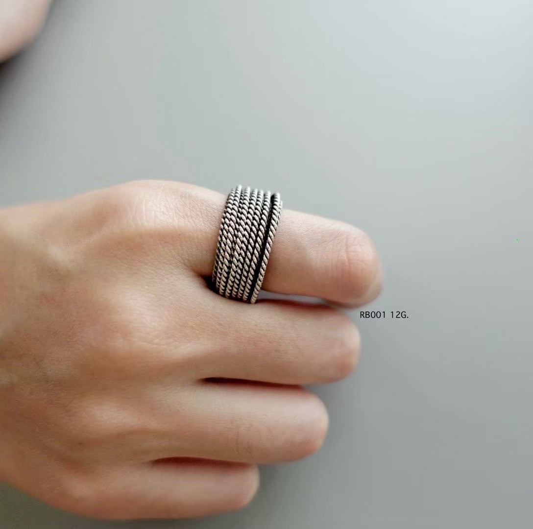 Silver ring. Hill tribe heritage, beautifully cast in silver.