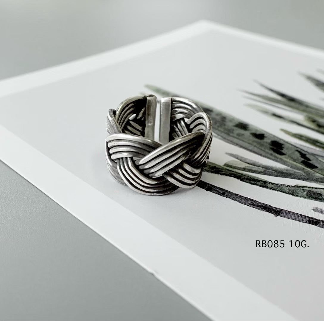 Silver ring. Embrace the spirit of the hills.