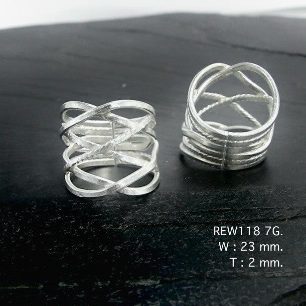 Made with passion. Silver ring.