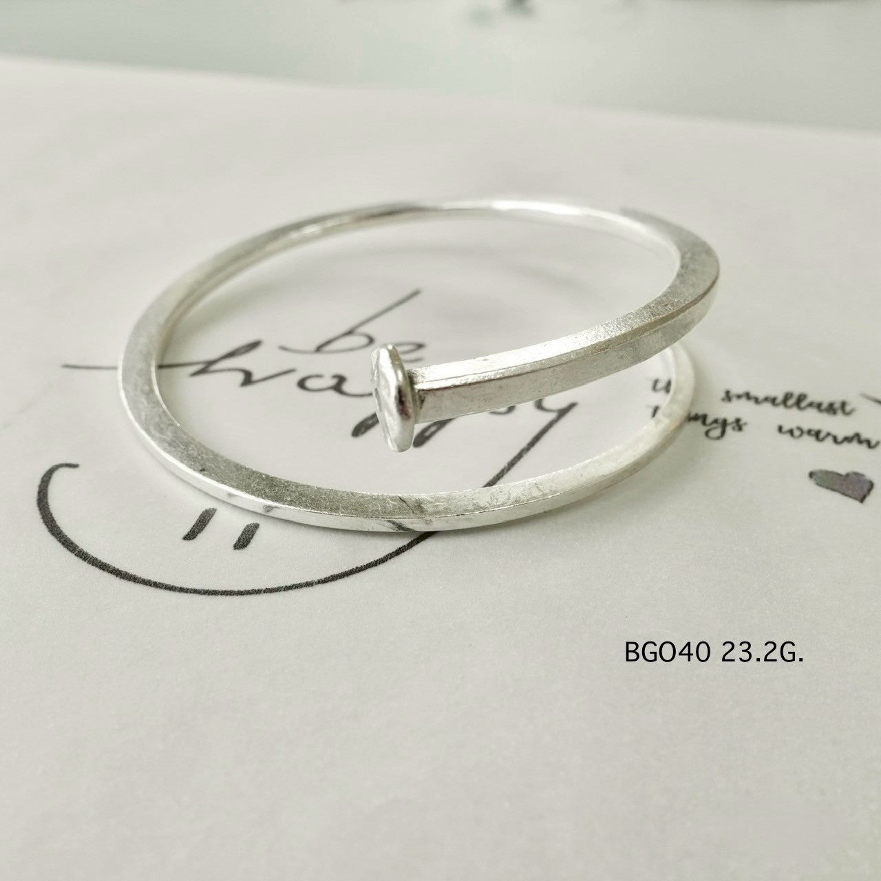 Handmade silver bangle. Pure silver. Pure style.