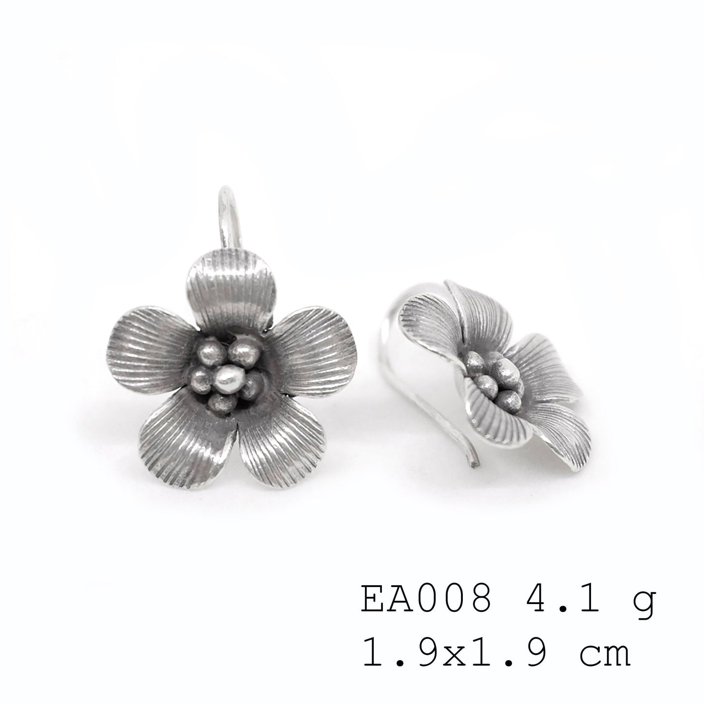 Crafted just for you. Get these silver earrings!