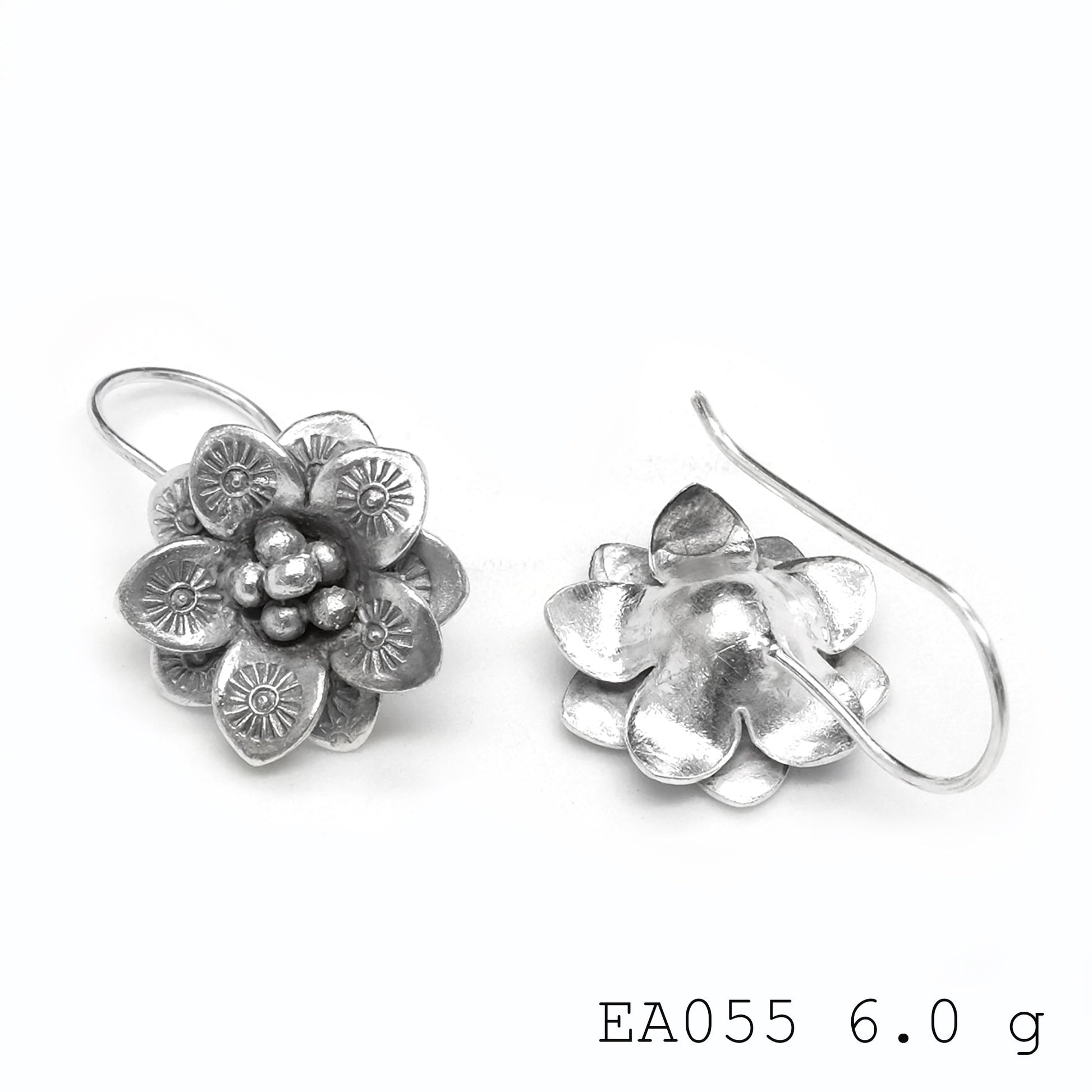 Perfect for gifting. These handmade silver earrings.