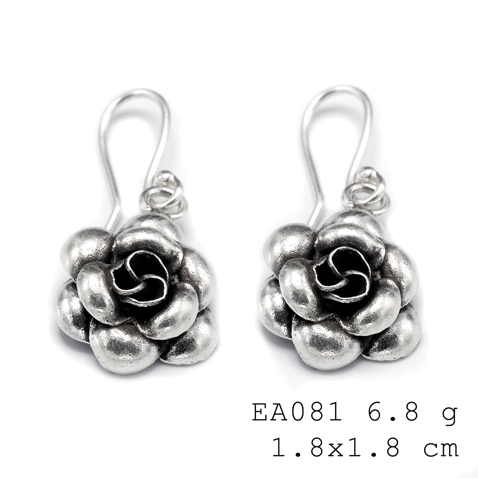 A labor of love. Flower earrings.