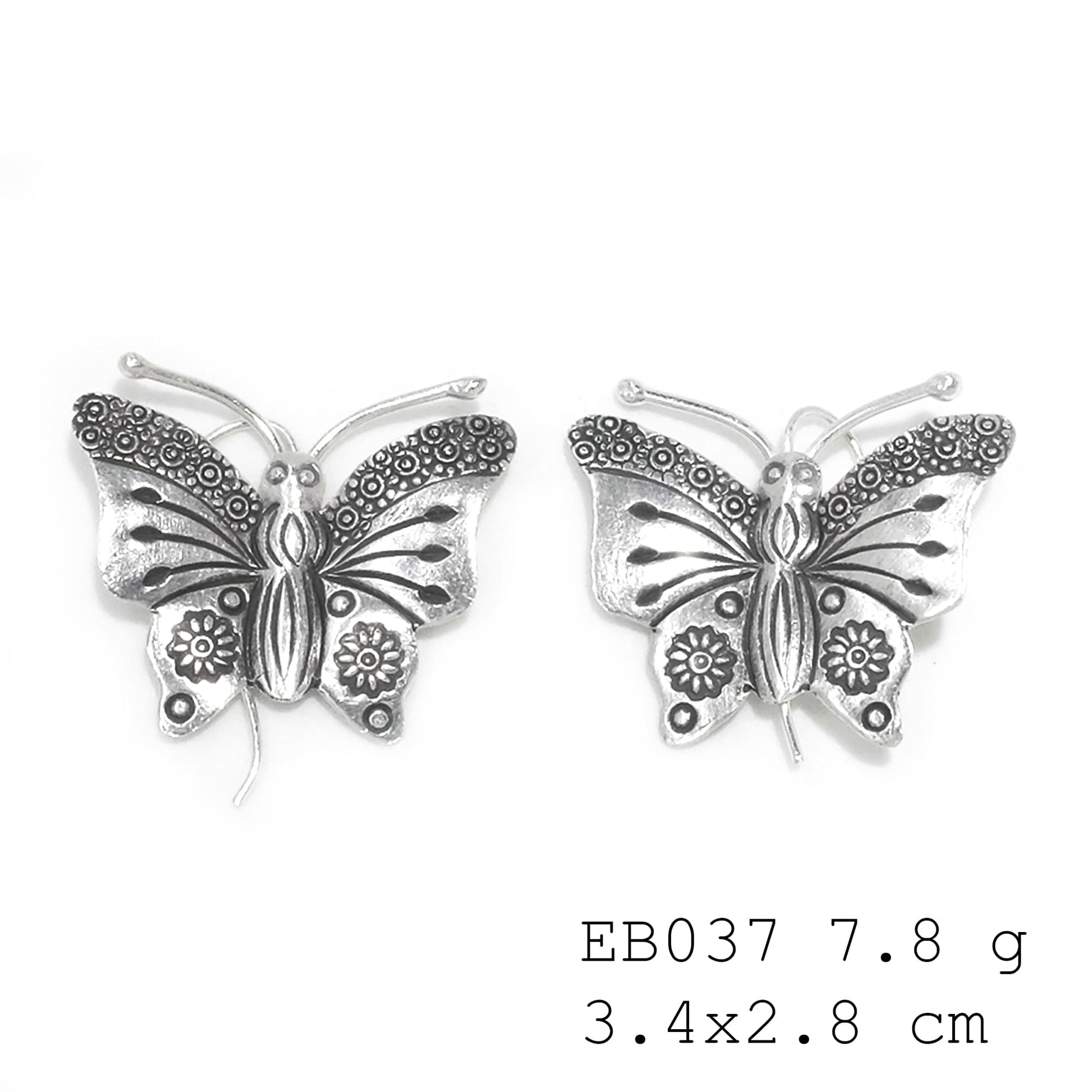 Unleash your style! Animal earrings.