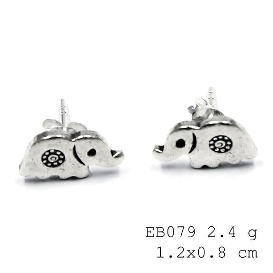 Go wild with these unique silver earrings.