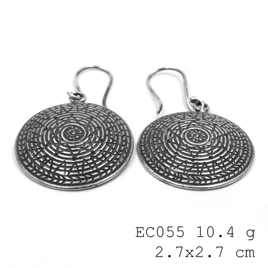 Miniature world, maxi style. Silver earrings.