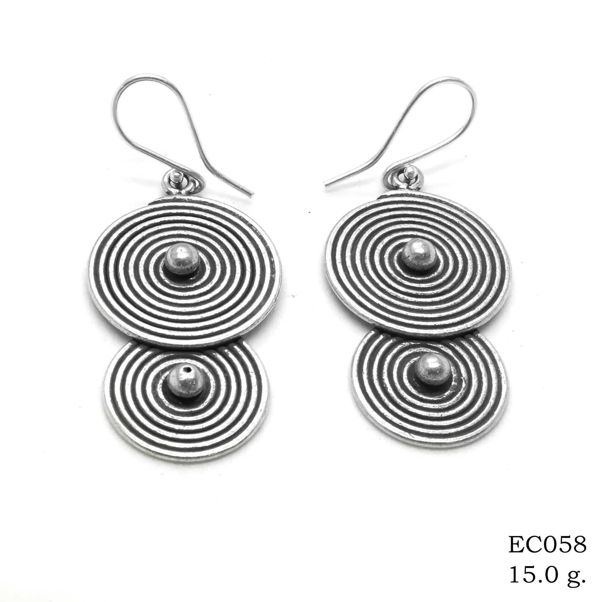 Always in style. Coin silver earrings.