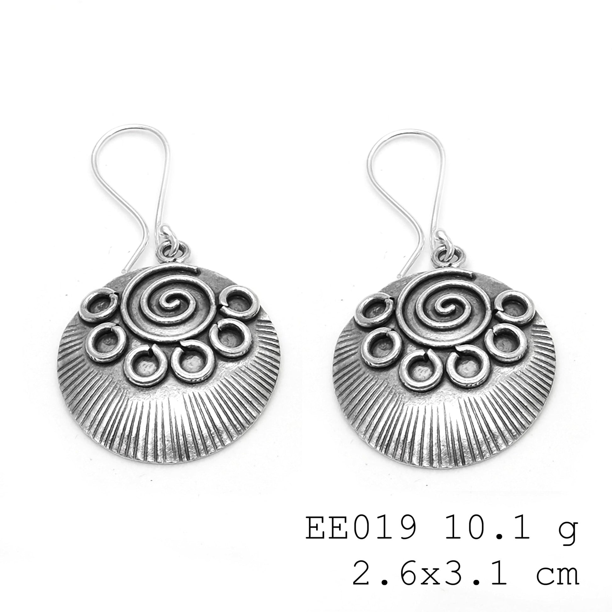 Architectural inspiration. These silver earrings are truly unique.