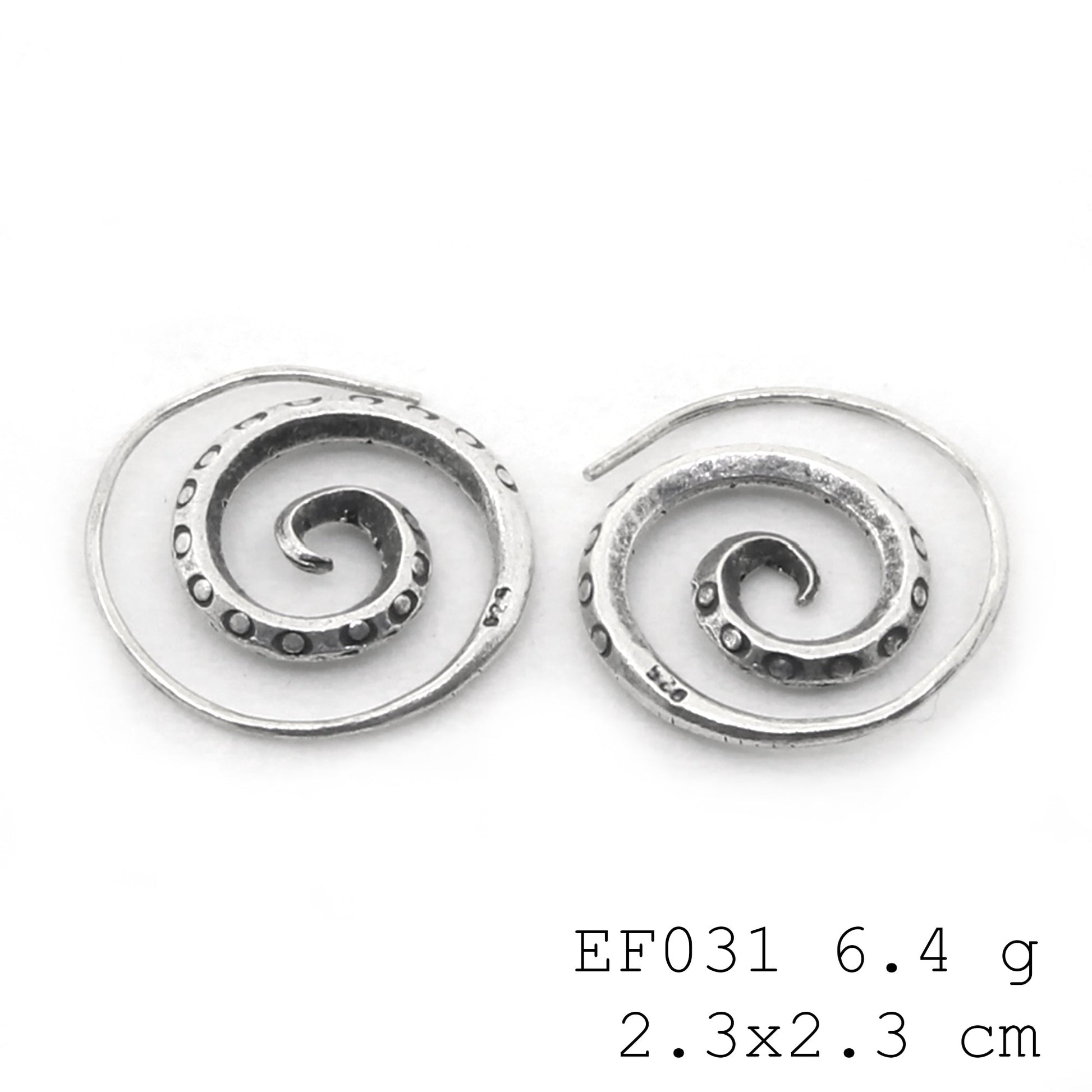 Simple yet intricate. Truly unique spiral silver earrings.