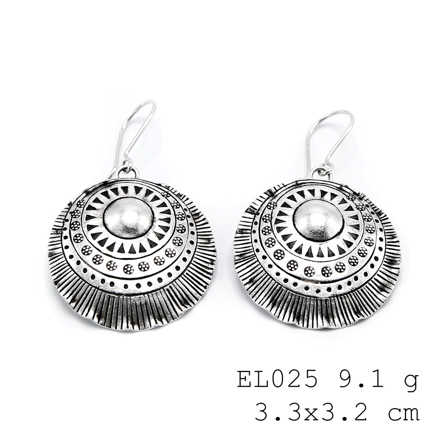 Truly unique, handmade leaf silver earrings.
