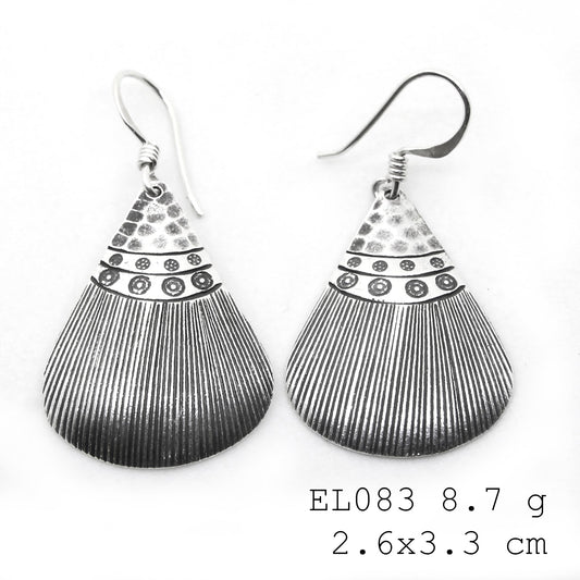 Unmatched quality in these pure silver earrings.
