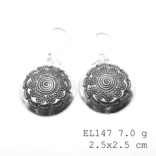 Inspired by the forest: pure silver earrings.
