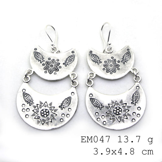 Premium 98% quality silver earrings.