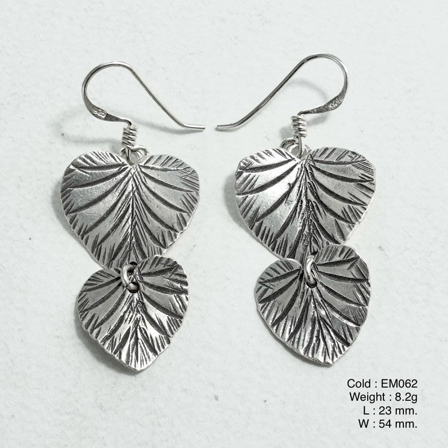 Selling out fast! Grab these 98% silver earrings before they’re gone.