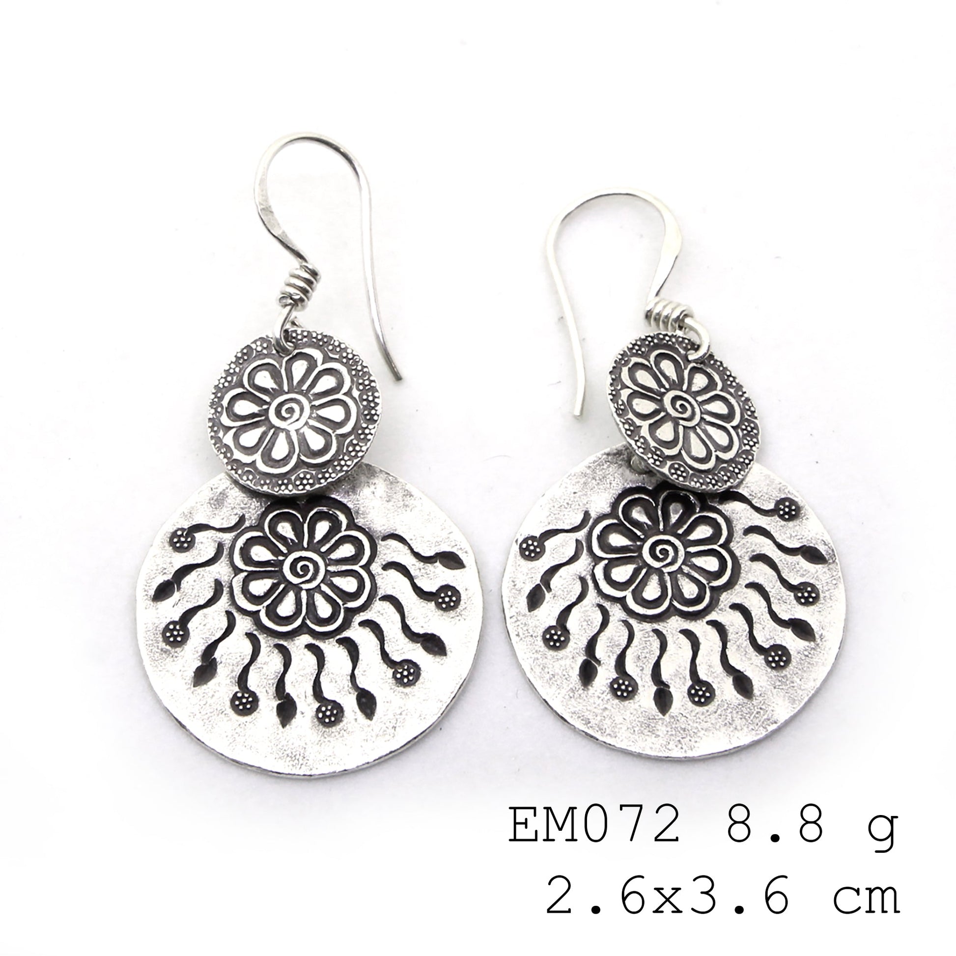 The perfect gift: Handmade 98% silver earrings.