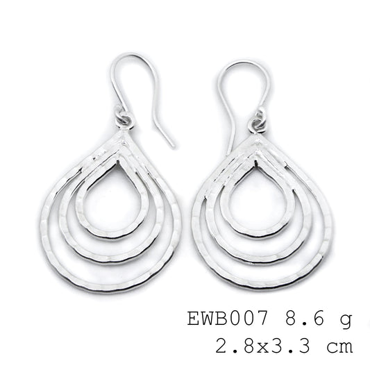 The 98% pure snail silver earrings everyone is talking about.