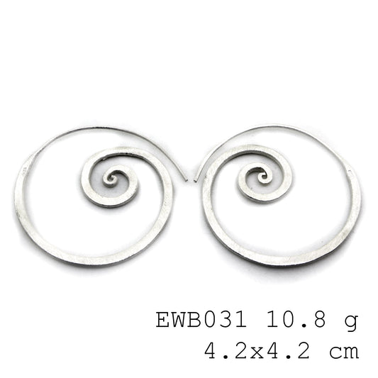 Viral alert! Our white line snail silver earrings are selling out.