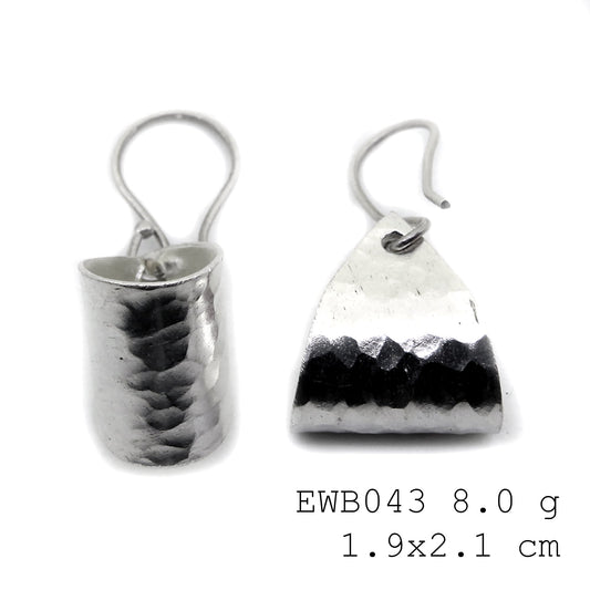 Hand-carved perfection in every pair of snail silver earrings.