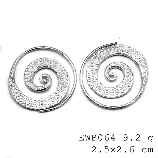 Elevate your accessory game with snail silver earrings.