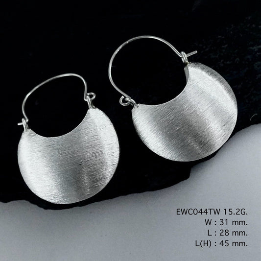 Carry your style differently with these 98% pure silver earrings.