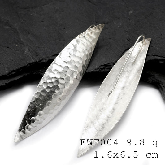 The perfect gift: Handmade white sheet silver earrings.