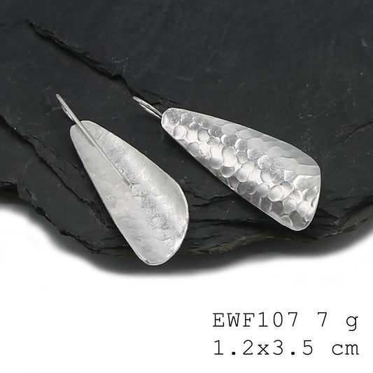 The wait is over: White sheet silver earrings are back!
