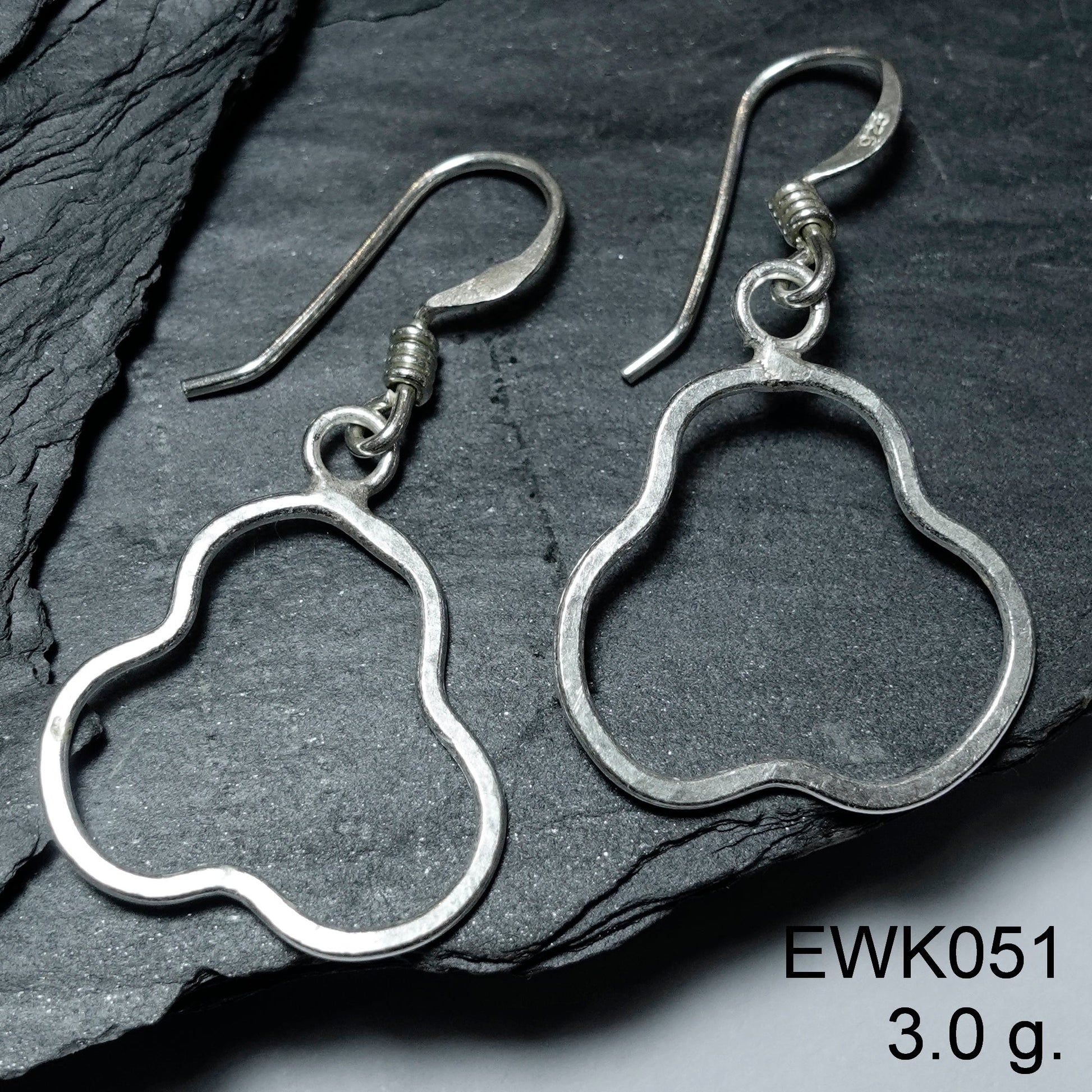 Feel the difference of 98% pure handmade white line silver earrings.