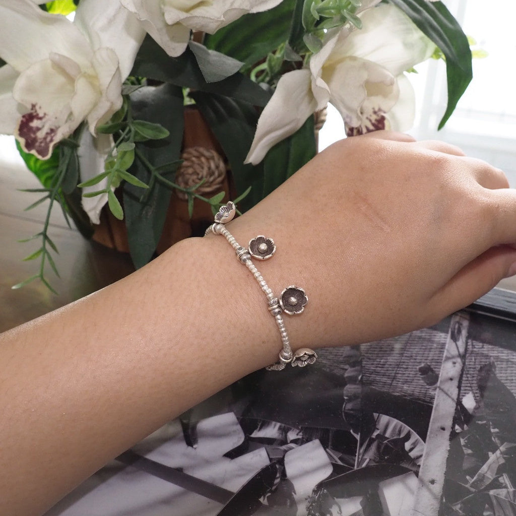 Hand-Forged 98% Pure Silver Bracelet - Timeless Design