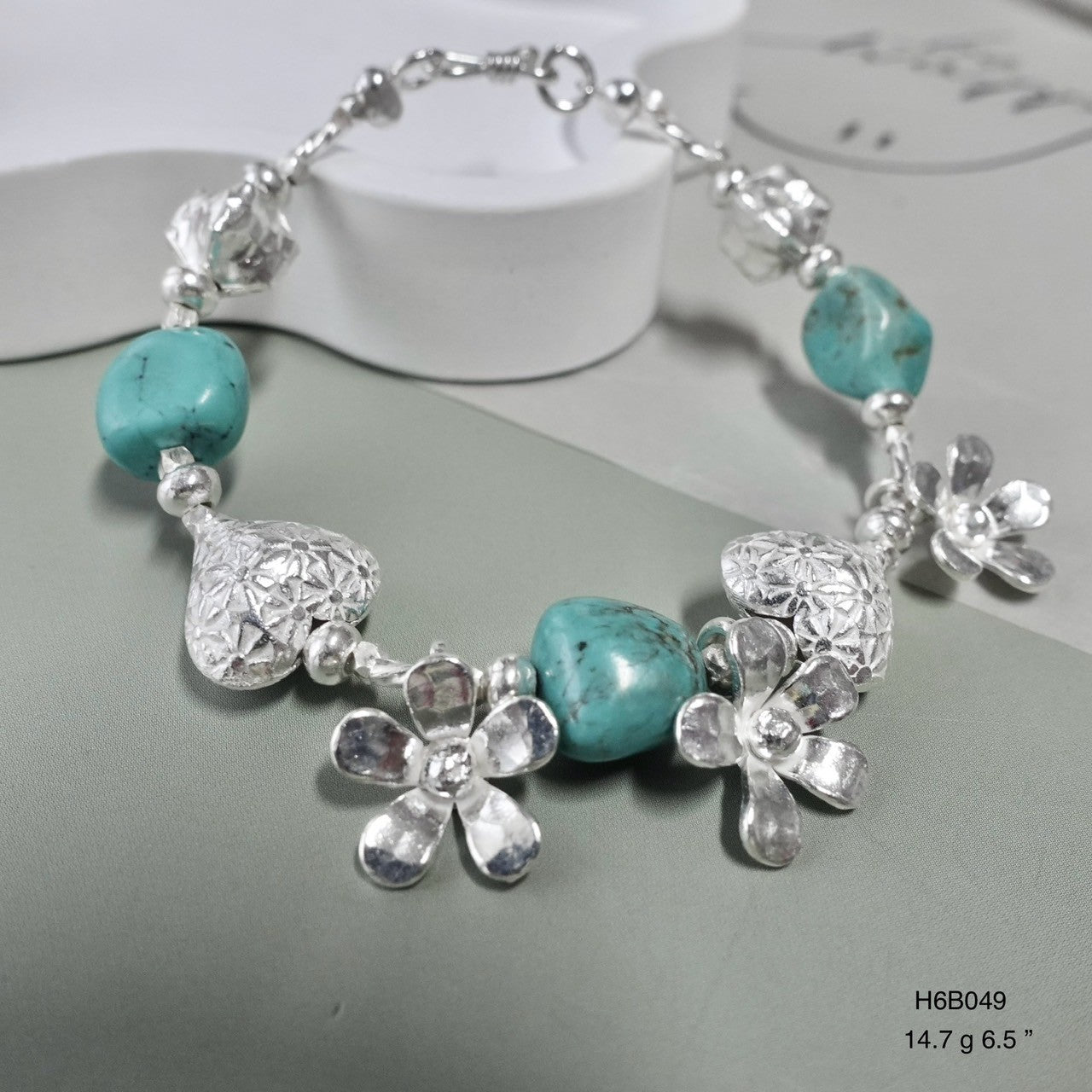 Boho-Style 98% Pure Silver Bracelet - Hand-Carved