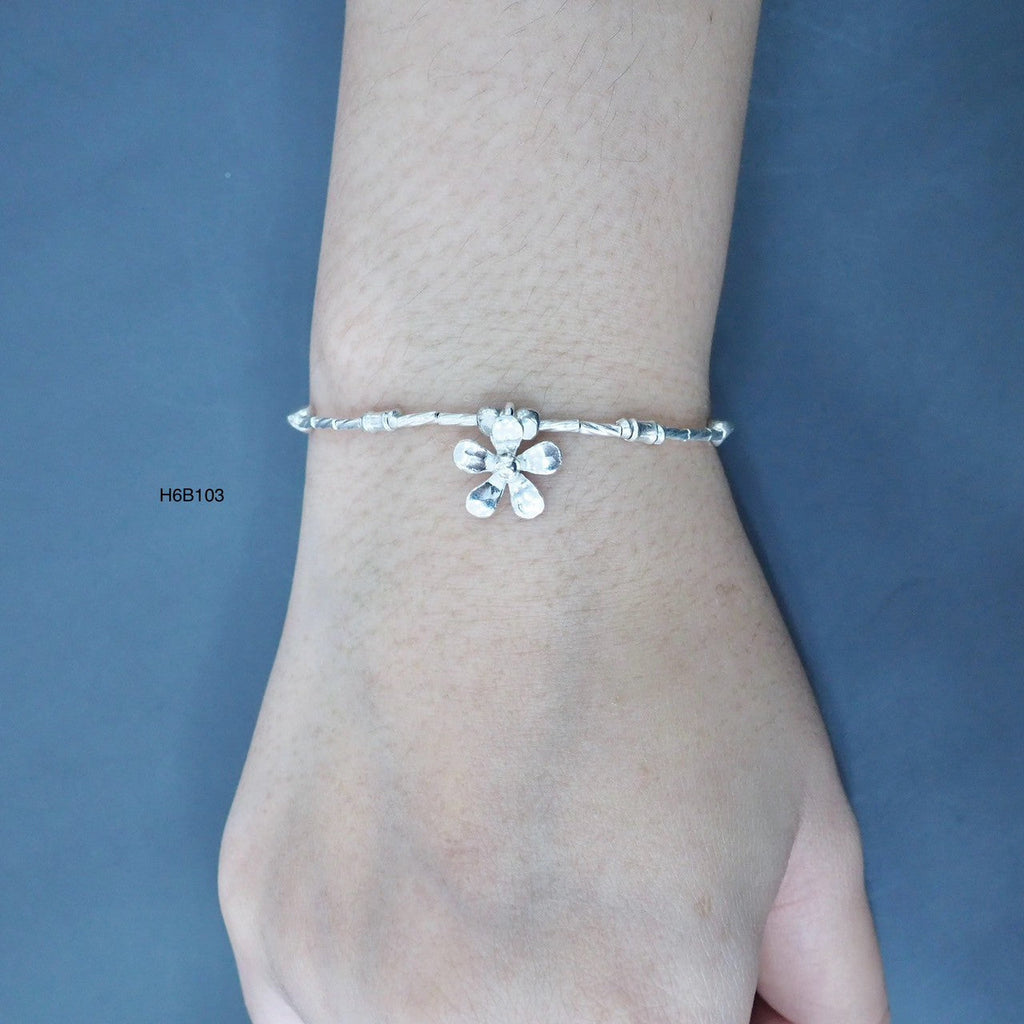 Almost fine silver! Shop the 98% pure silver bracelet collection.