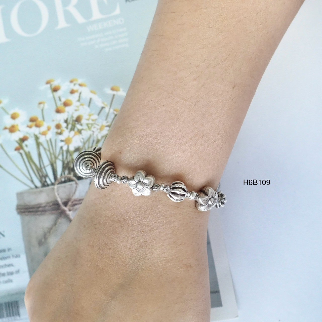 Feel the difference of a high-purity 98% silver bracelet.