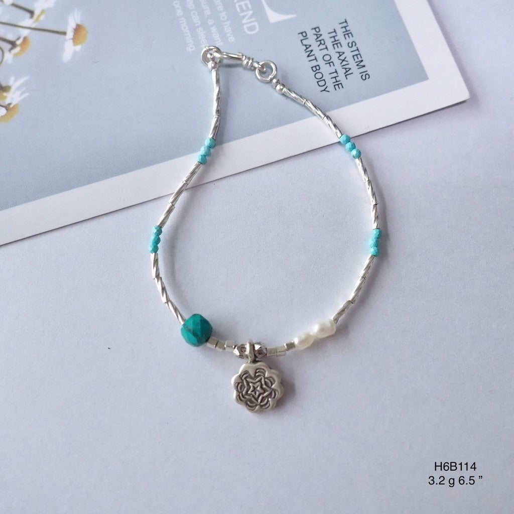 Stop scrolling! Your dream silver bracelet is right here.