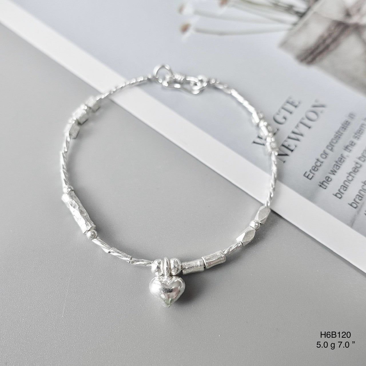 Want to shine? You need this silver bracelet immediately.