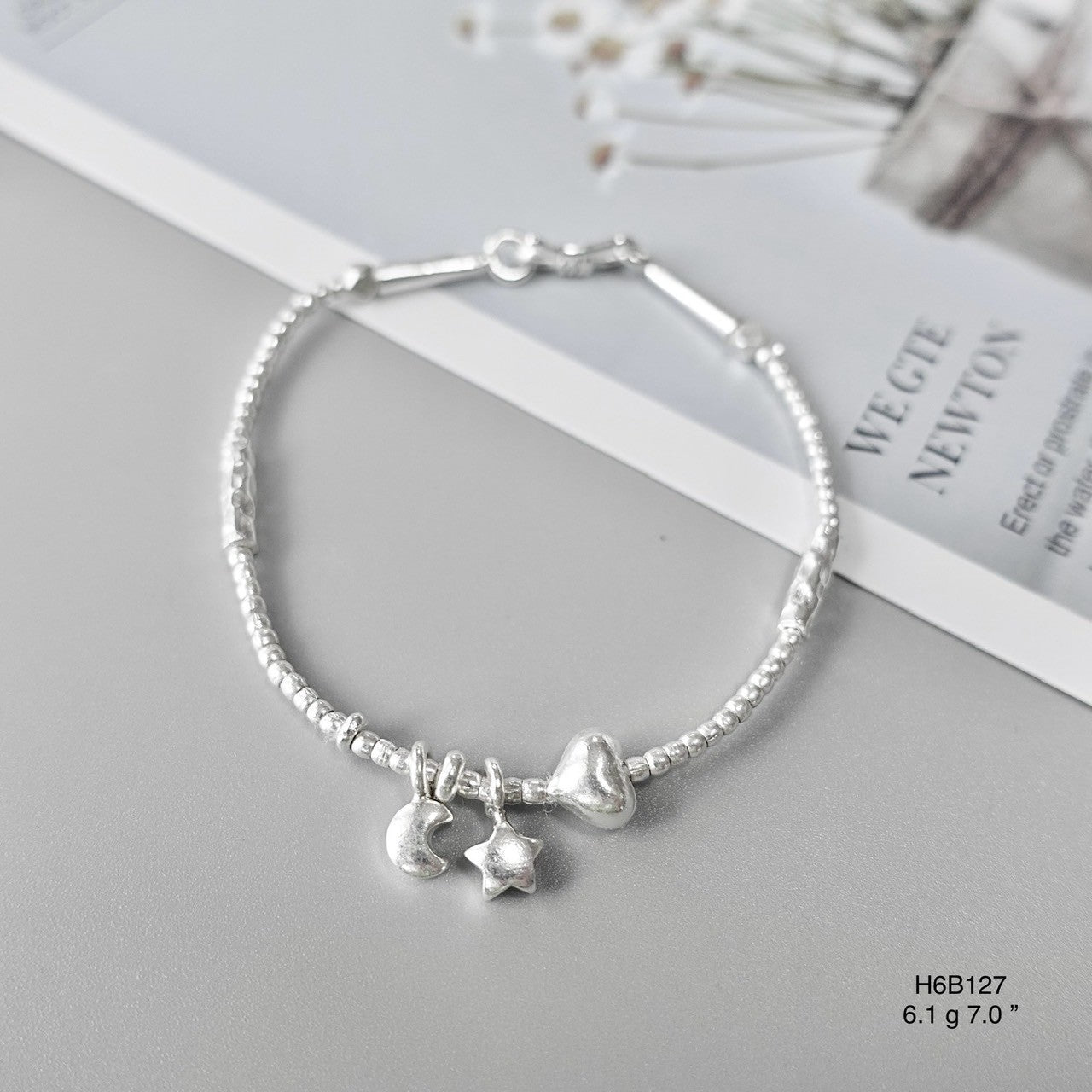 Don’t wait: your 98% silver bracelet is waiting for you.