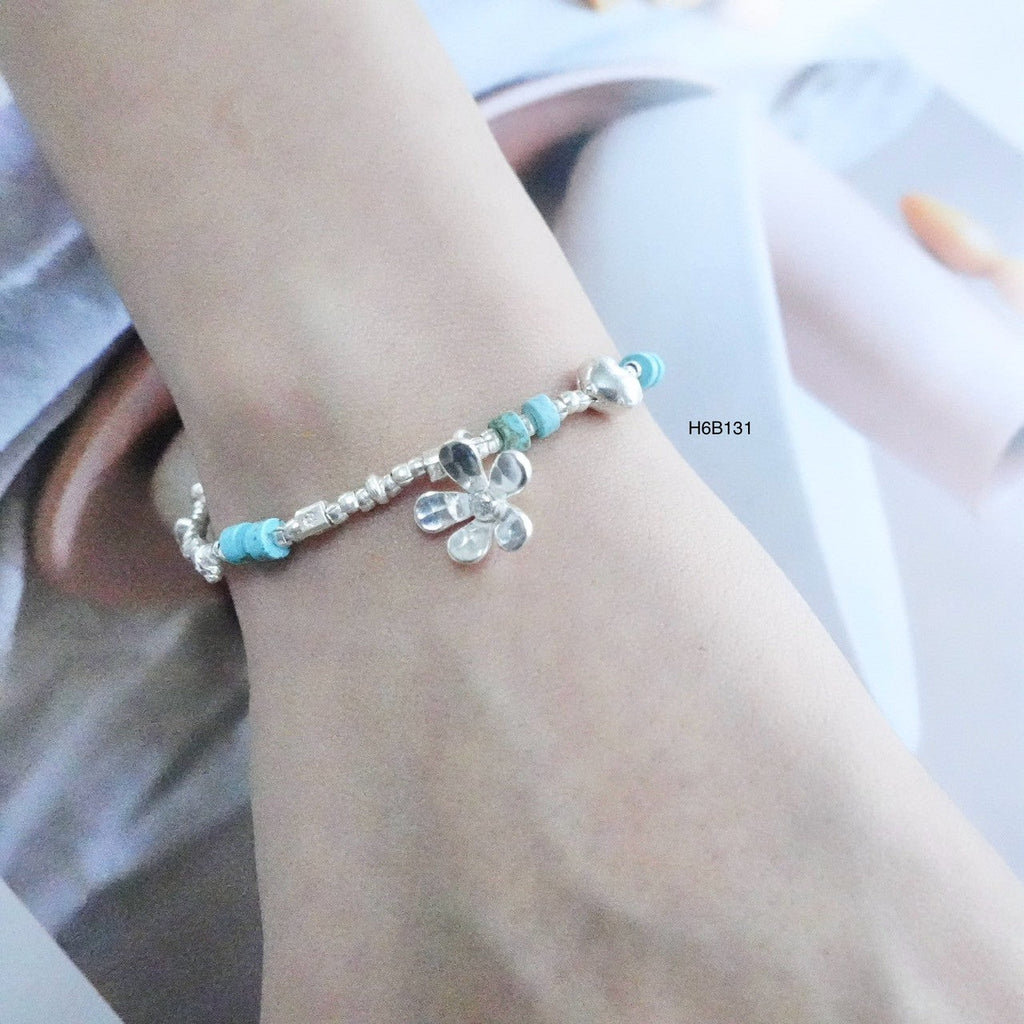 Perfect for stacking: the 98% silver bracelet of your dreams.