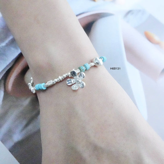 Perfect for stacking: the 98% silver bracelet of your dreams.