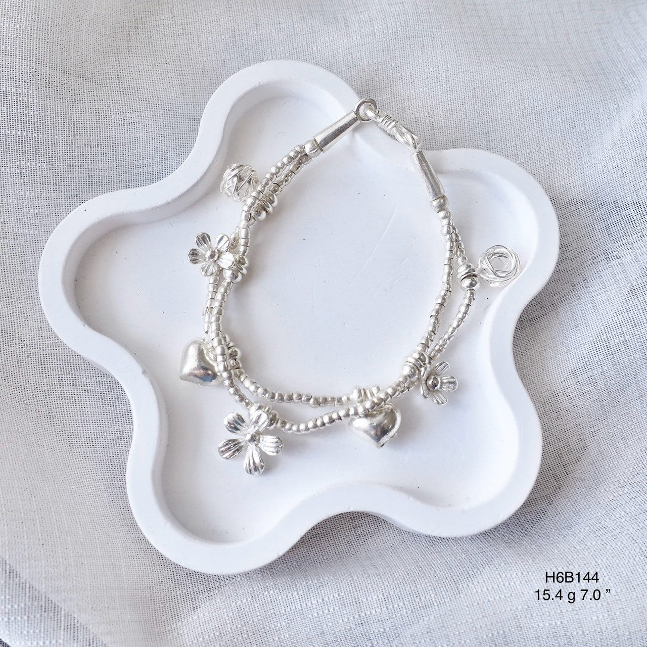 Shine brighter in this silver bracelet.