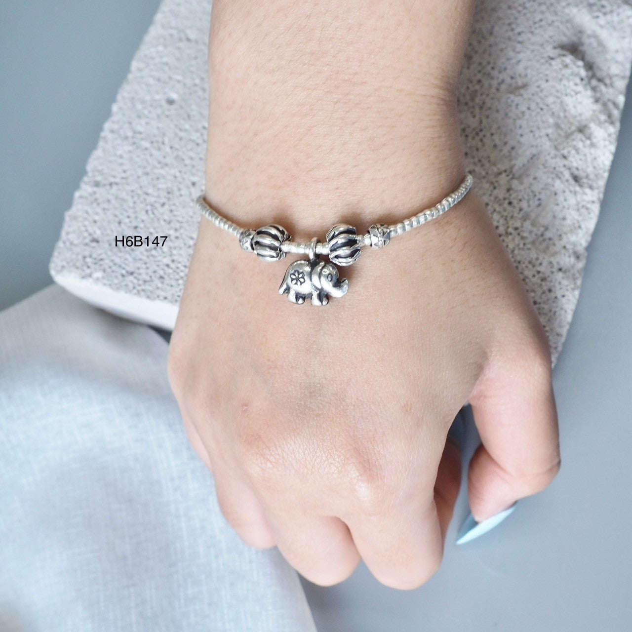 Your wrist deserves this silver bracelet.