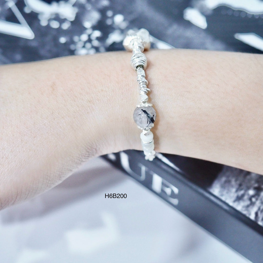 Lightweight, durable, and beautiful—our favorite silver bracelet.