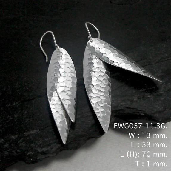 Soft, silver, stunning. Silver earrings.
