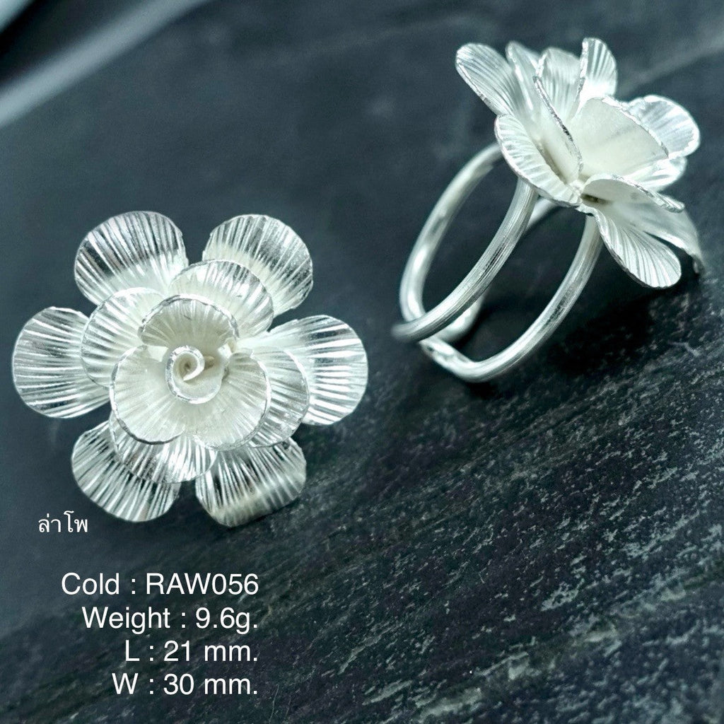 Intricate work on a gorgeous silver ring.